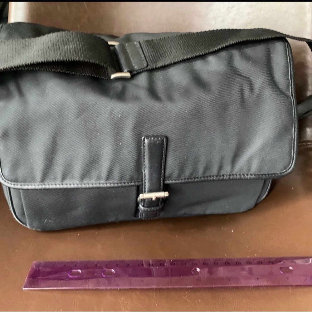 Vintage Coach Small Messenger Bag